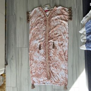 Skemo cover up - Size XS (runs like a S/M)